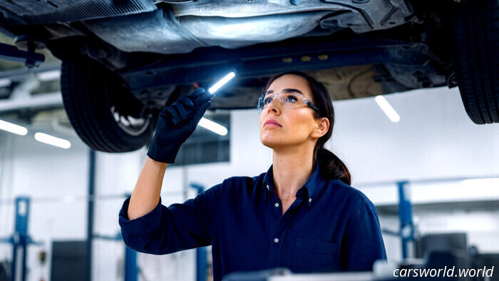 Un'auto elettrica americana è stata l'auto più difettosa in Germania quest'anno | Carscoops